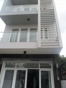 Cho thuê nhà nguyên căn HXH đường Trần Khánh Dư, Quận  1