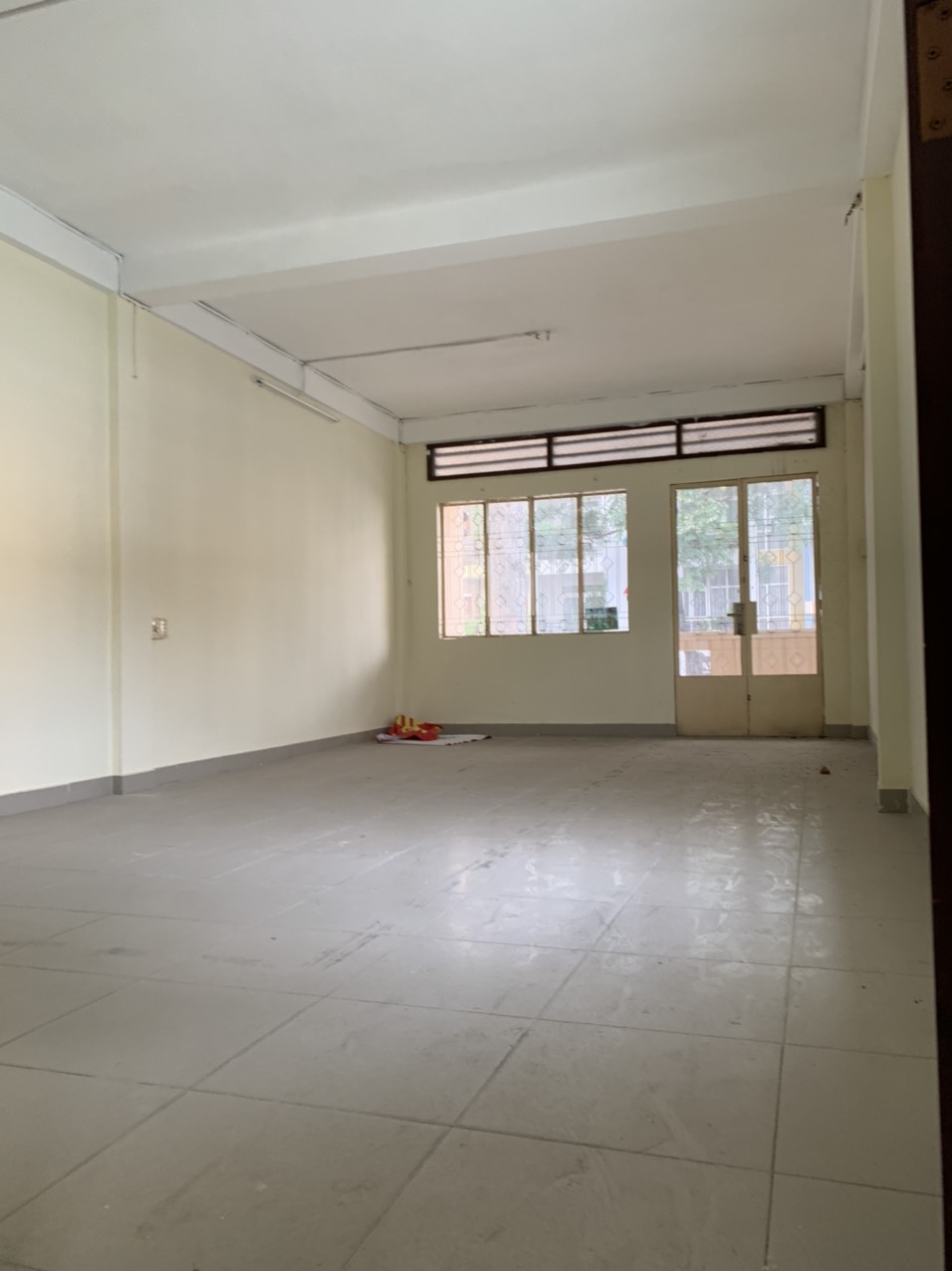 Cho thuê văn phòng tại Đường Nguyễn Biểu, Phường 1, Quận 3, Tp.HCM diện tích 58m2  giá 8.5 Triệu/tháng
