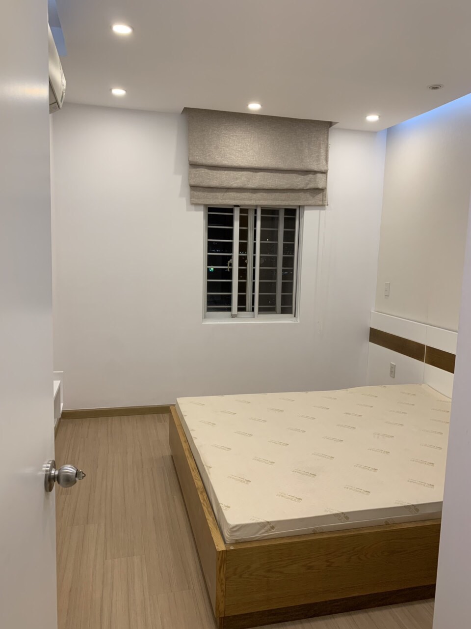 Cho thuê penthouse Sky 3 Pmh Quận 7, nhà cực đẹp nội thất mới 100% view đẹp. 0919024994