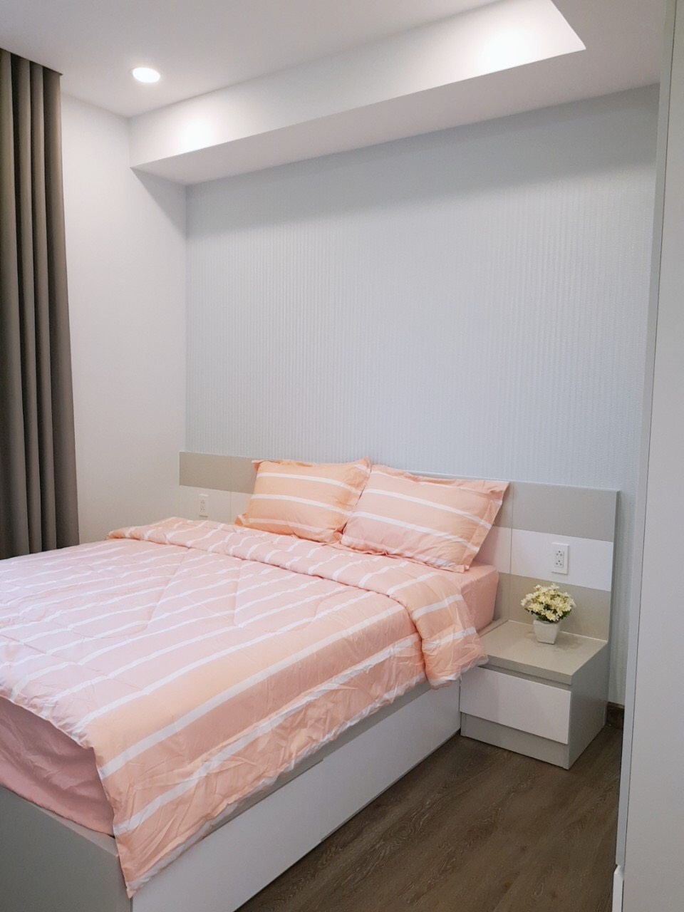Cần cho thuê gấp căn hộ cao cấp SKY GARDEN 3, PMH,Q7 nhà đẹp giá cực tốt. 0919024994