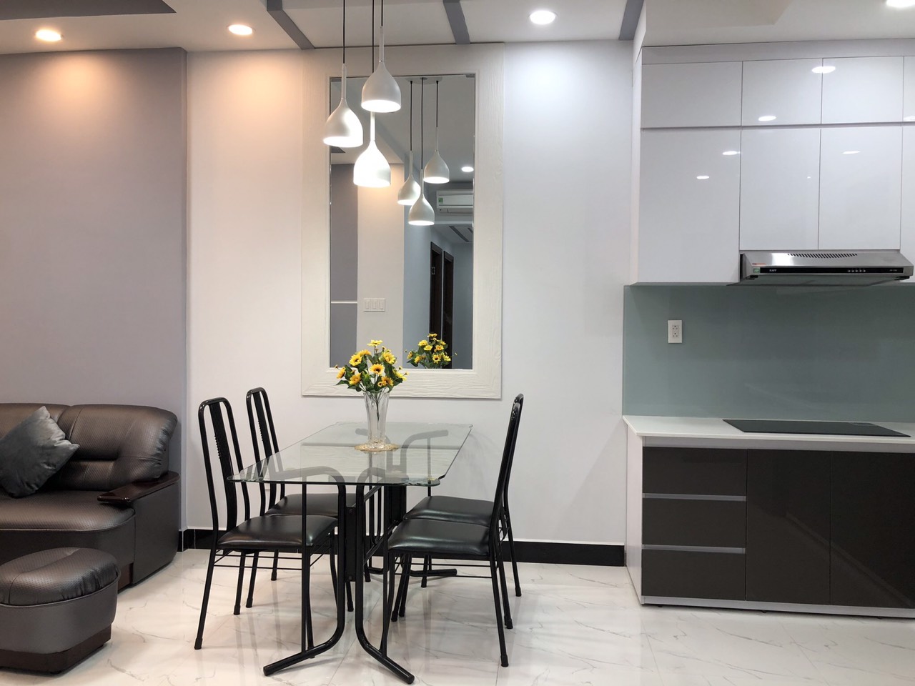 Cần cho thêu căn hộ Phú Mỹ Hưng Sky Garden 3 Quận 7 nhà đẹp giá cực rẻ .0919024994
