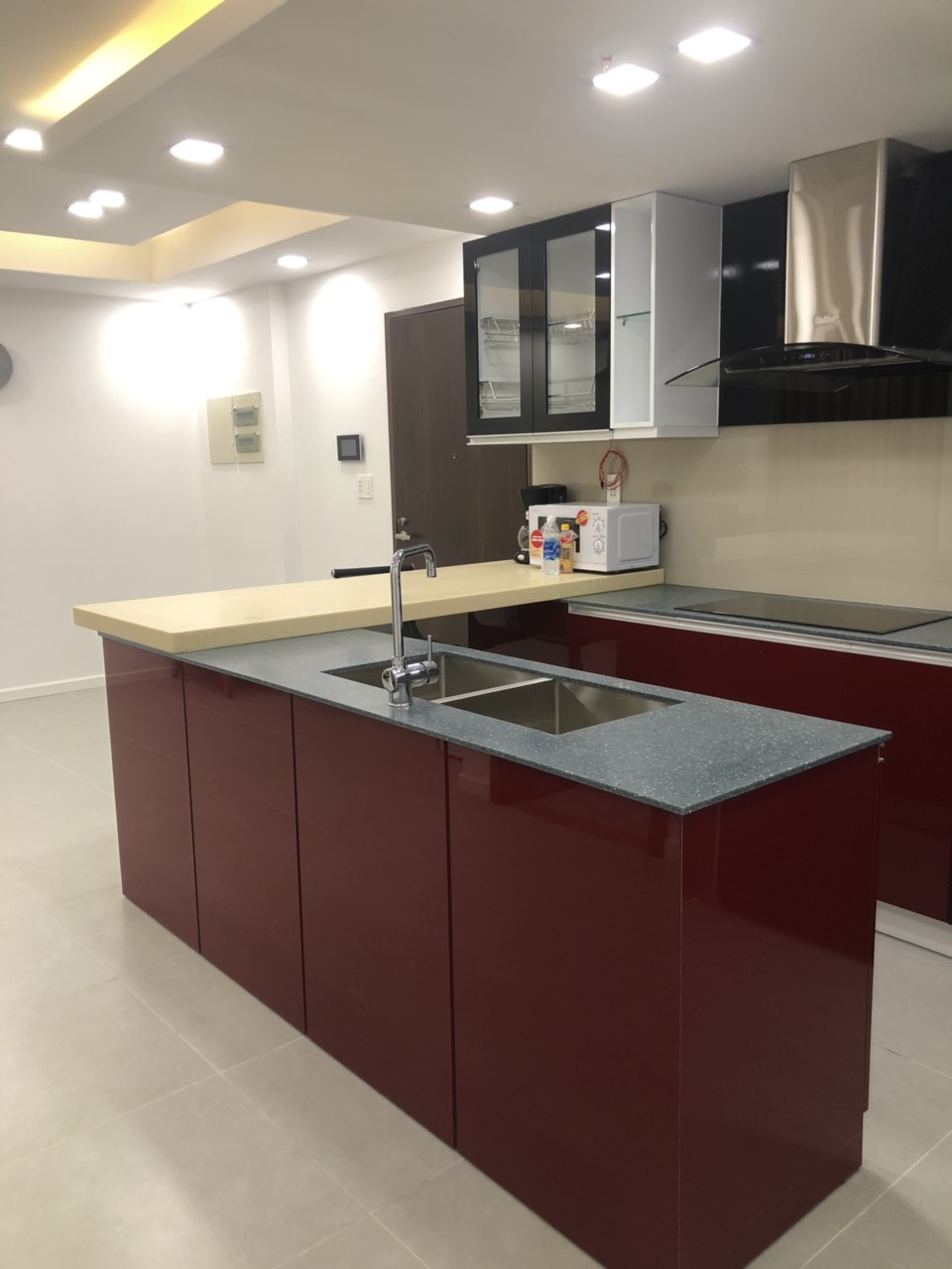 Cần cho thuê căn Sky garden Phú Mỹ Hưng Q7. 82m2 2PN, 2W giá chỉ 14tr/tháng. 0919024994