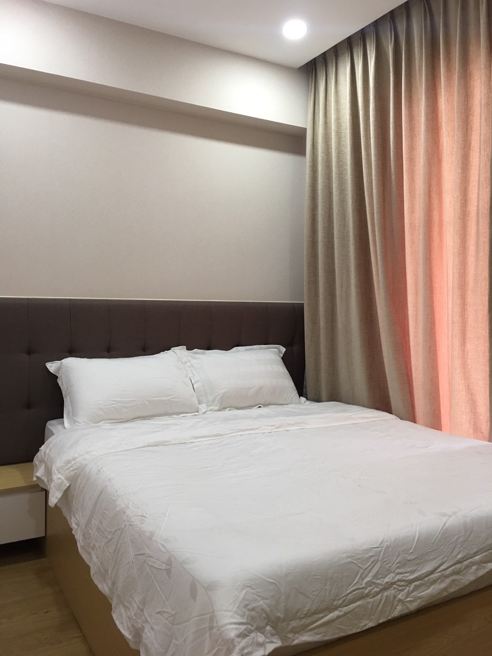 Cần cho thuê căn Sky garden Phú Mỹ Hưng Q7. 82m2 2PN, 2W giá chỉ 14tr/tháng. 0919024994