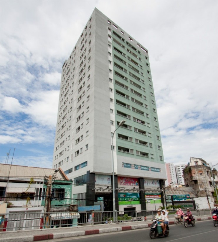 Cần cho thuê gấp căn hộ chung cư Ngọc Khánh,65m2,2pn,2wc, full nội thất 10tr/th 0903154701
