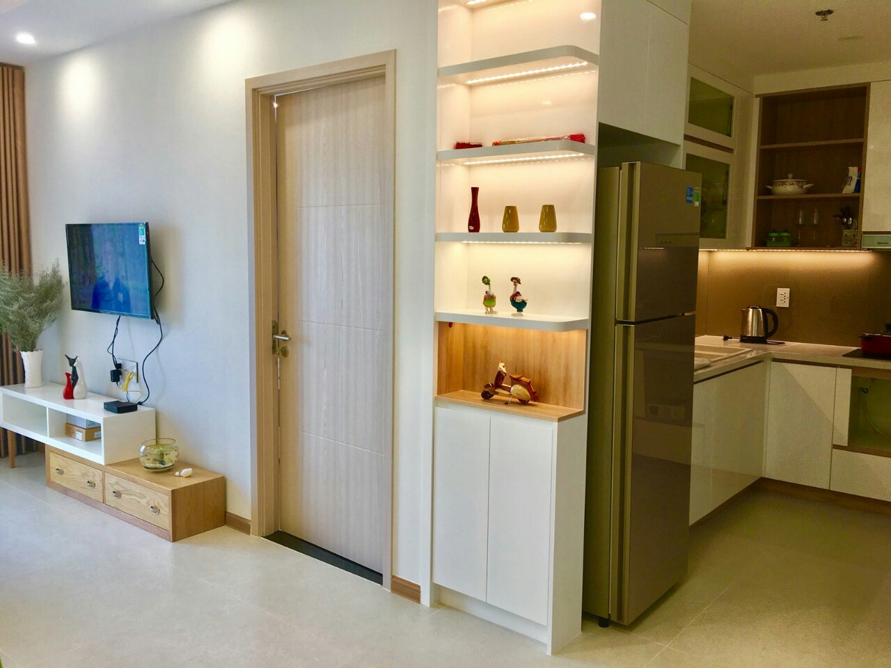 Cho thuê căn hộ New City Quận 2, dt:75m2, 2pn, Giá 13 triệu nhà Trống, Full NT Giá 15 triệu. Lh 0918860304