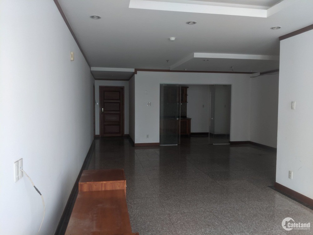 Cho thuê căn hộ chung cư tại Dự án Khu căn hộ Chánh Hưng - Giai Việt, Quận 8, Tp.HCM diện tích 78m2 giá 9.5 Triệu/tháng