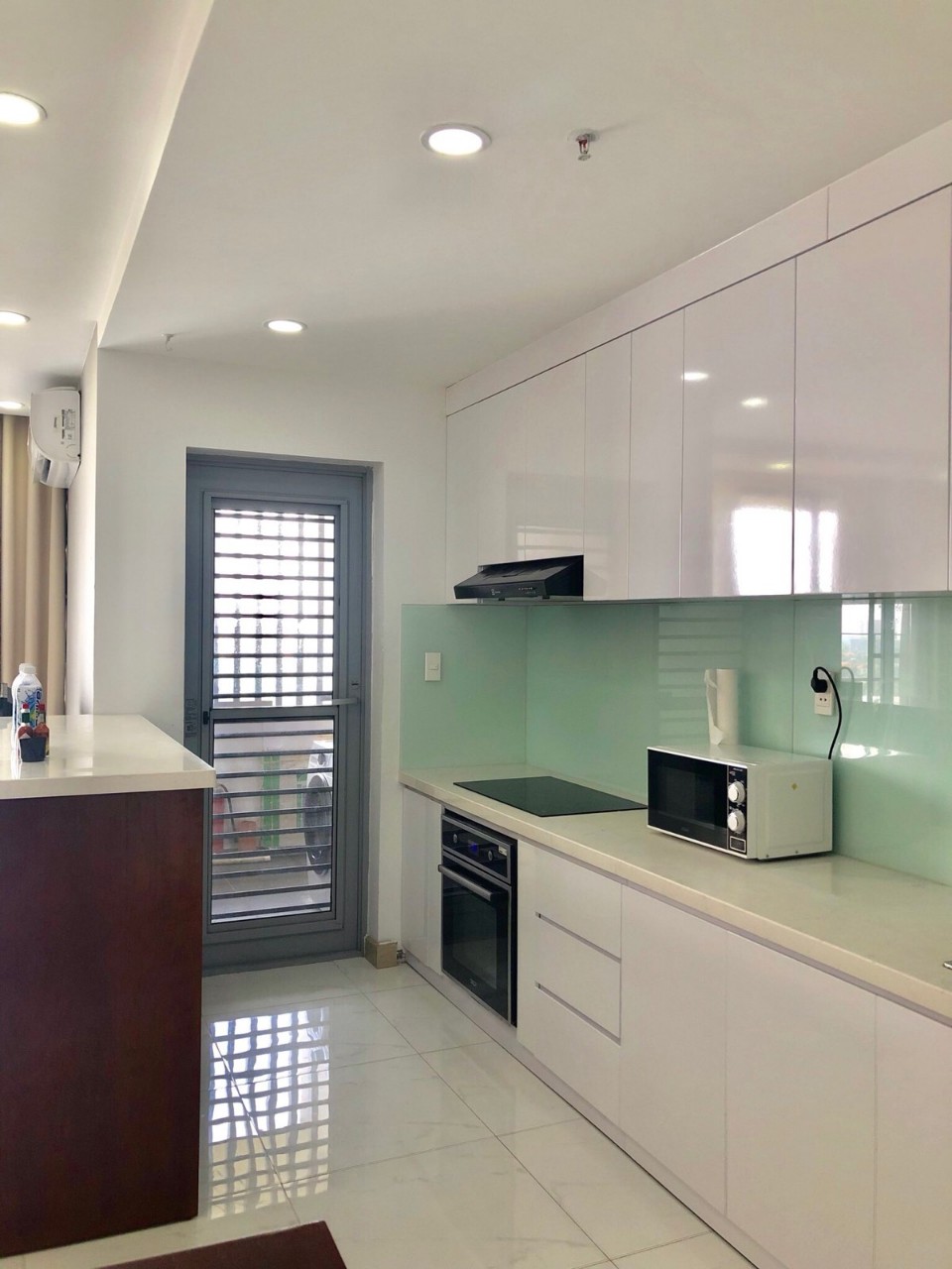 Cho thuê căn hộ Green Valley Phú Mỹ Hưng Q7 TP. HCM 2PN. Giá 20 triệu/tháng Lh: 0919024994.