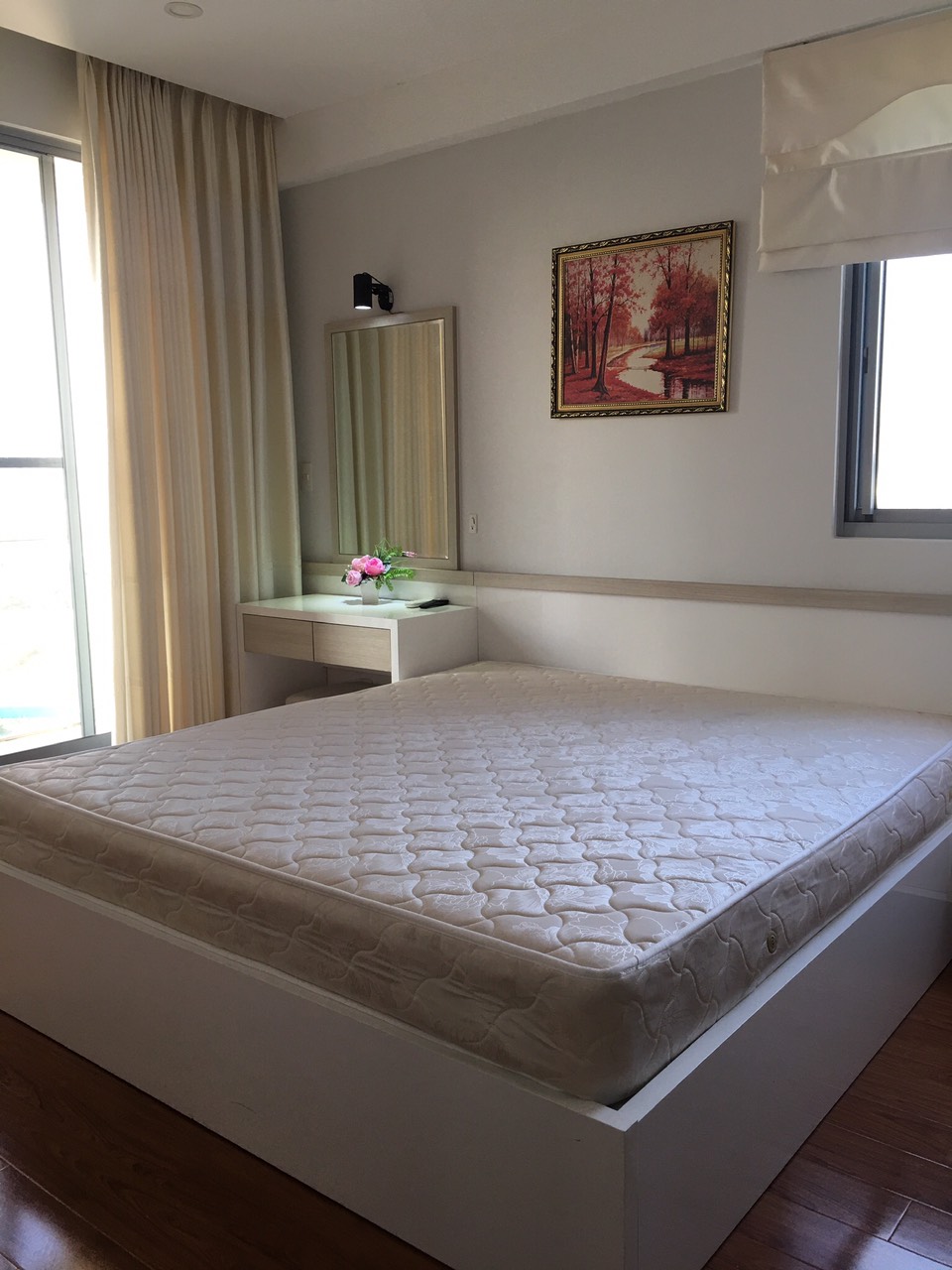 Chính chủ cho thuê Cảnh Viên 1, PMH, Q. 7 nhà đẹp, view công viên 18tr/th. 0919024994
