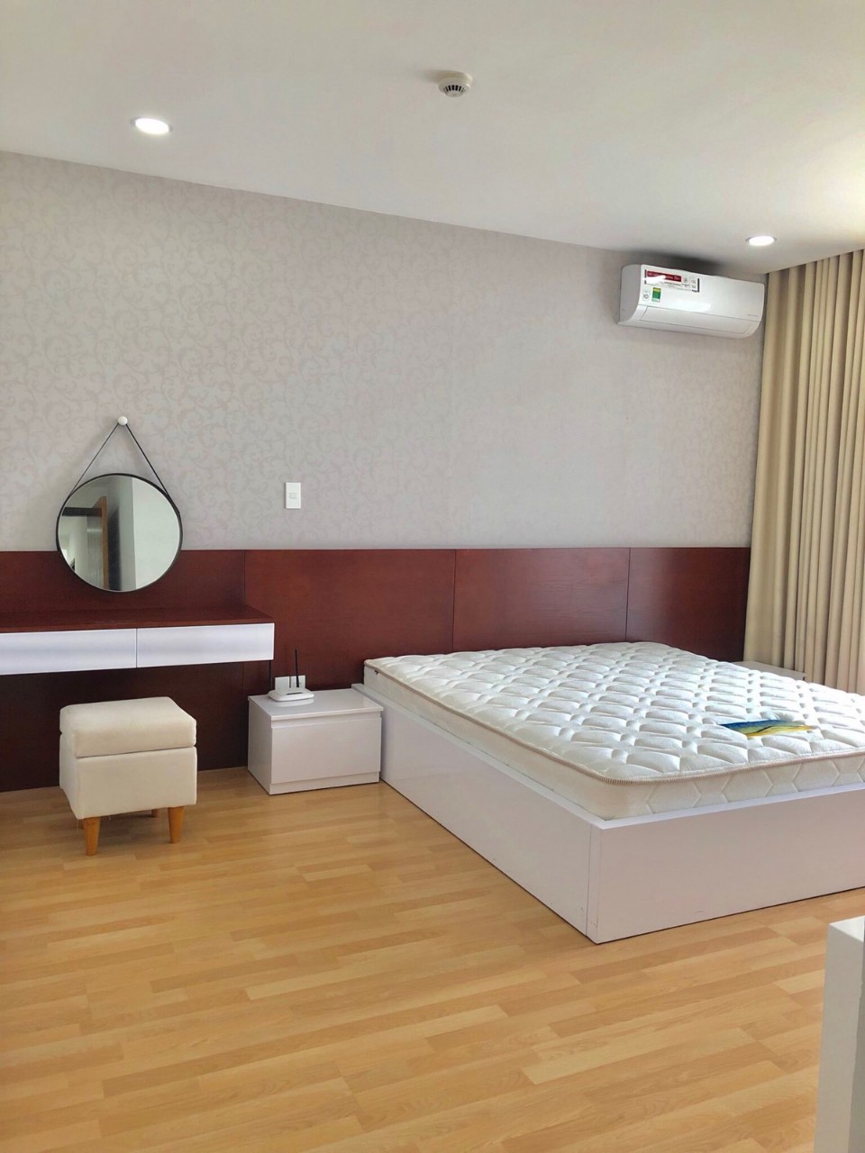 Cần cho thuê căn hộ Hưng Phúc, Phú Mỹ Hưng tọa lạc trên đường Nguyễn Lương Bằng, phường Tân Phú, Quận 7