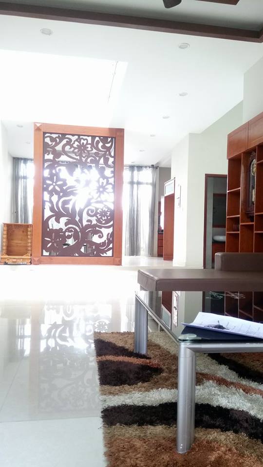 Bán biệt thự Hưng Thái, Phú Mỹ Hưng, Quận 7 DT  126m2 giá 17.8 tỷ đầy đủ nội thất Tel 0915 21 3434 PHONG.