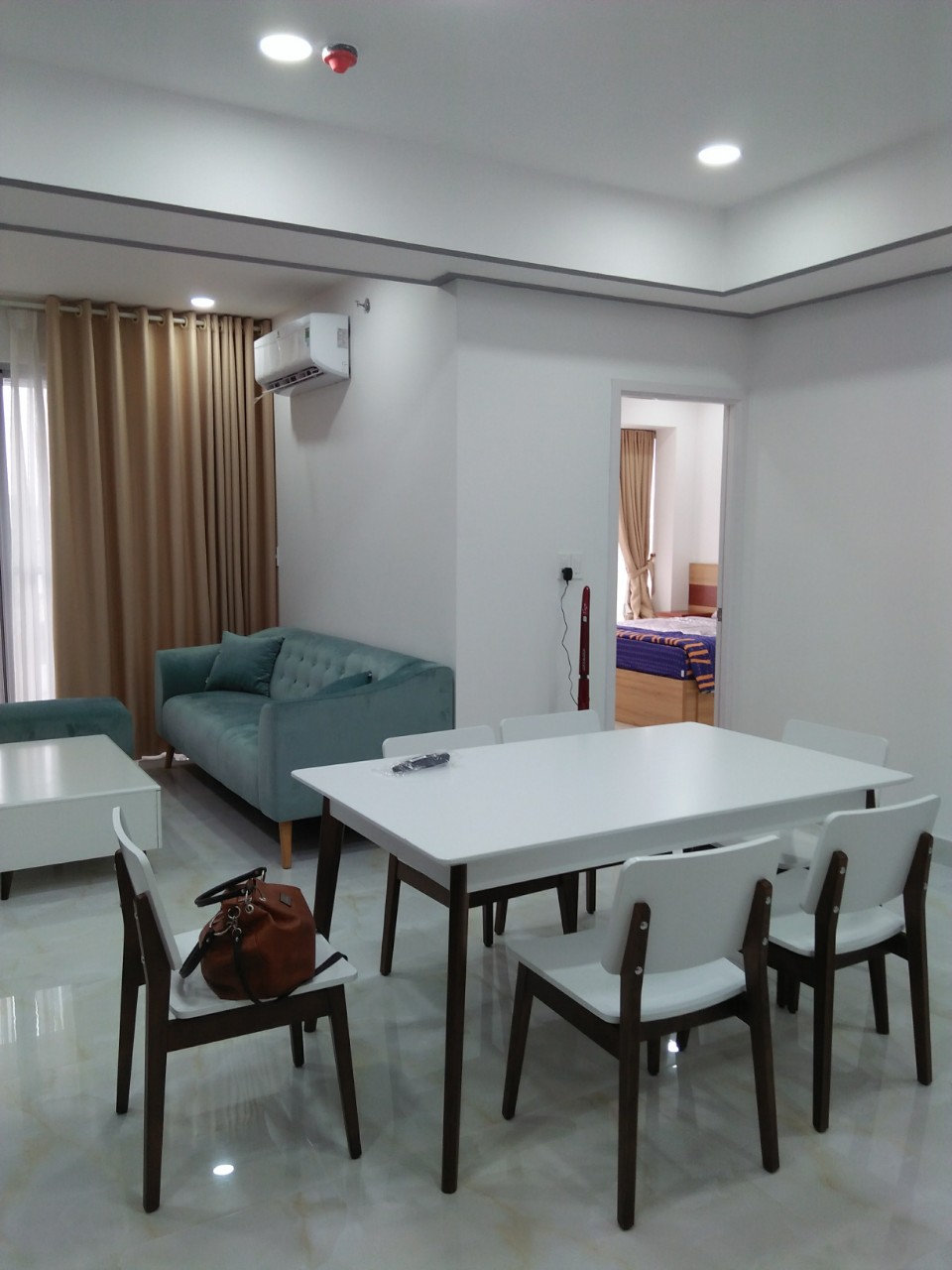 Cần cho thuê Riverside Residence 2PN, 80m2, giá 17 tr/tháng, lầu cao, view sông,VIEW sông thoáng mát   0906385299 