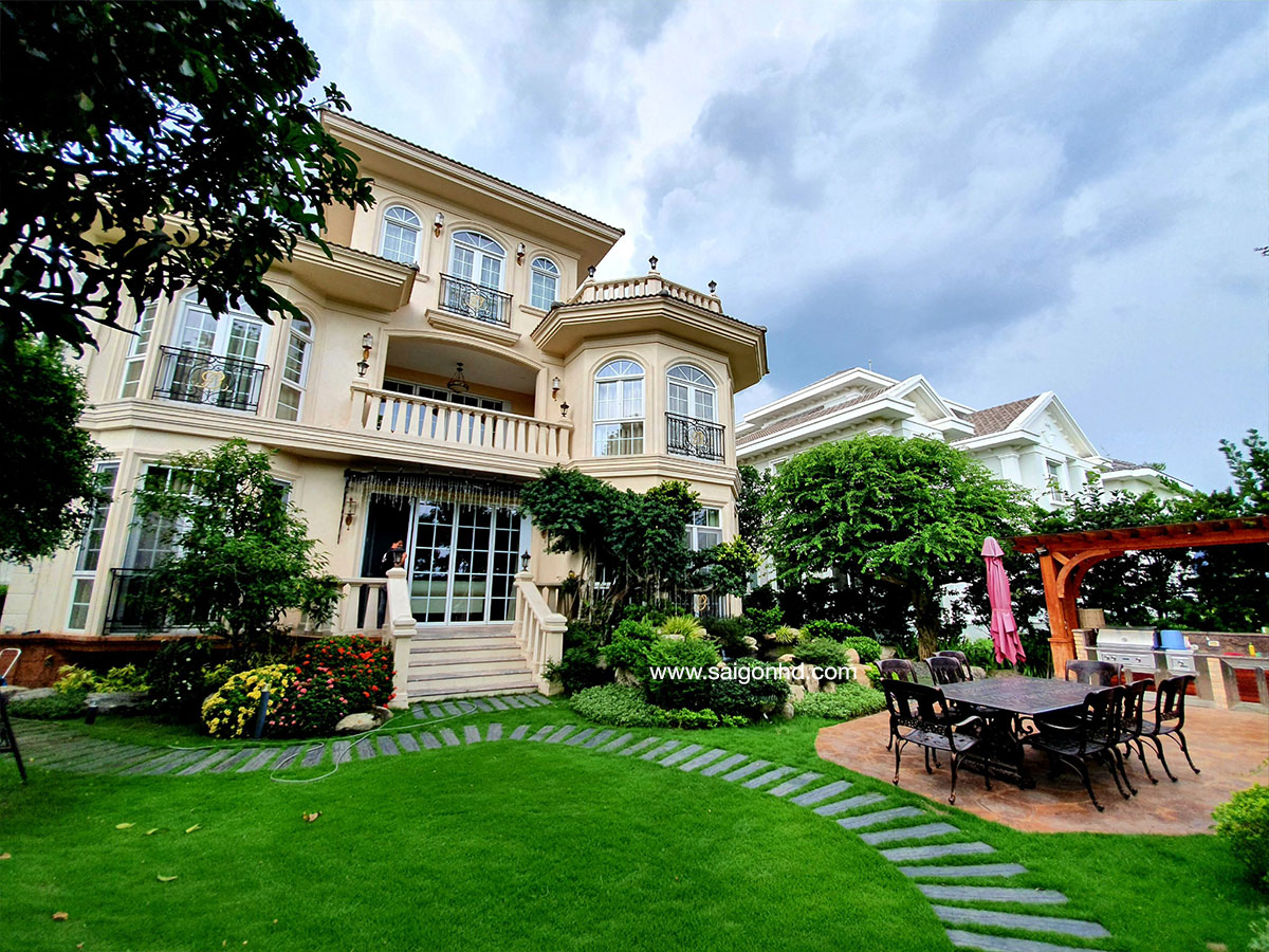 Cho thuê nhiều biệt thự đẹp có sân vườn tại Phú Mỹ Hưng, Quận 7, giá từ 29 - 99 triệu/tháng