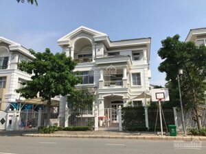 Cho thuê biệt thự MỸ GIANG 2, PMH,Q7 nhà đẹp, giá tốt.LH: 0917300798