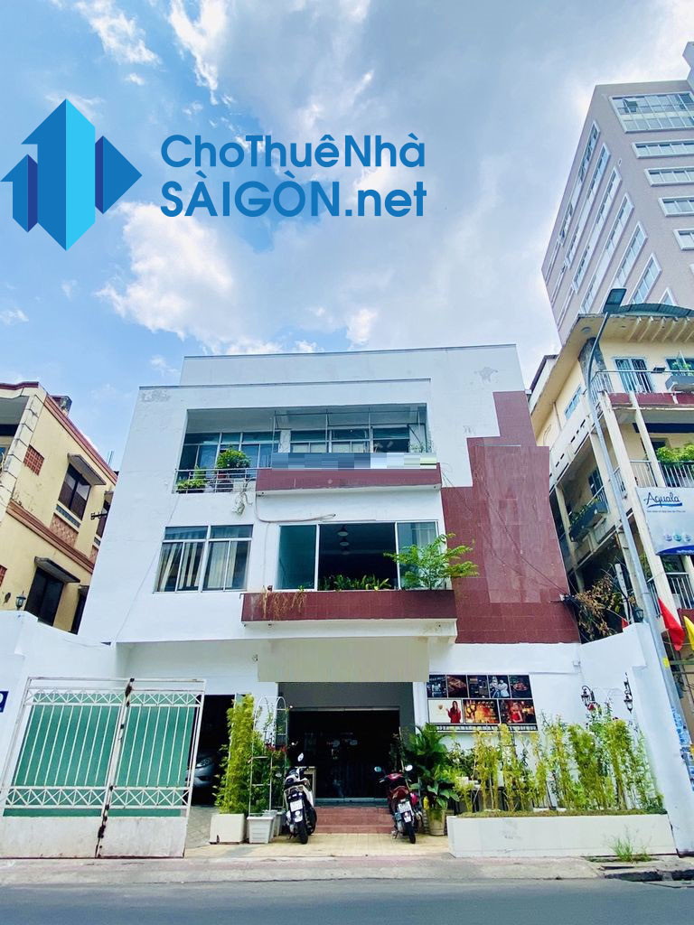 Cho thuê nhà Quận 1 – Nhà MT đường Trần Đình Xu