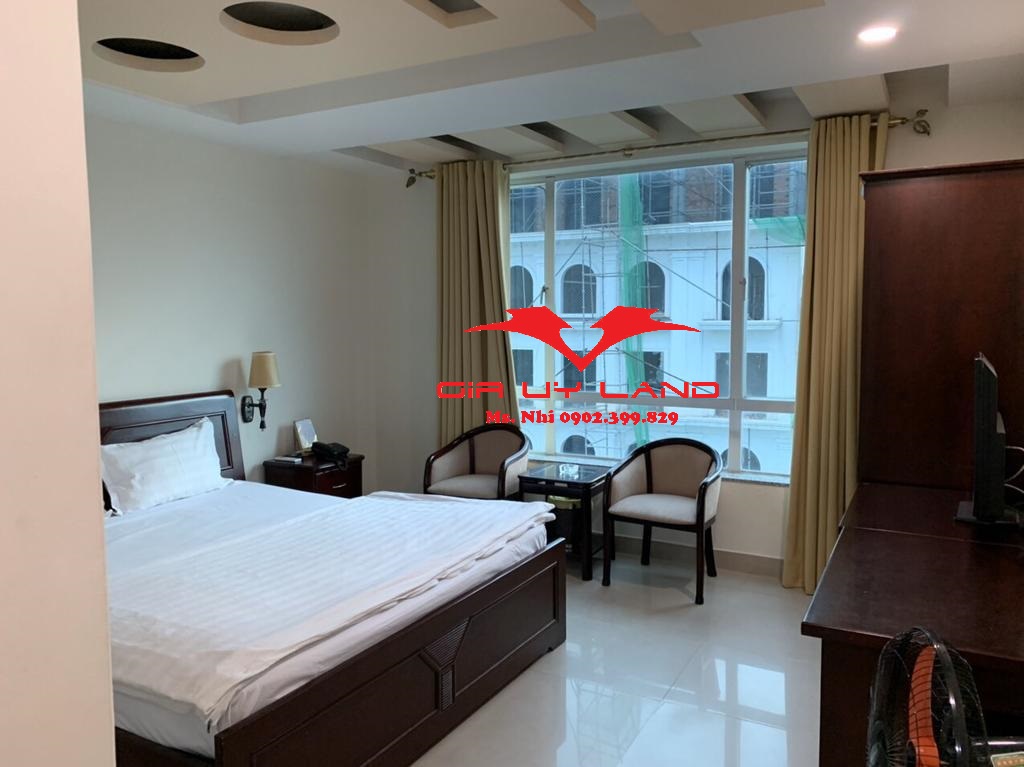 Cho thuê khách sạn MT Đường Trần Quang Diệu, P.13, Q.3.  DT: 4.5 x 14m