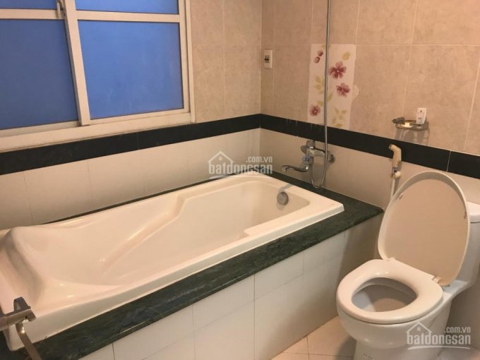 Cho thuê gấp  biệt thự Mỹ Thái, Phú Mỹ Hưng, nhà đẹp 7*18m, 3 phòng ngủ, 4 WC, 28 tr/th.nhà đẹp mát mẻ  LH 0906385299 ( em Hà )