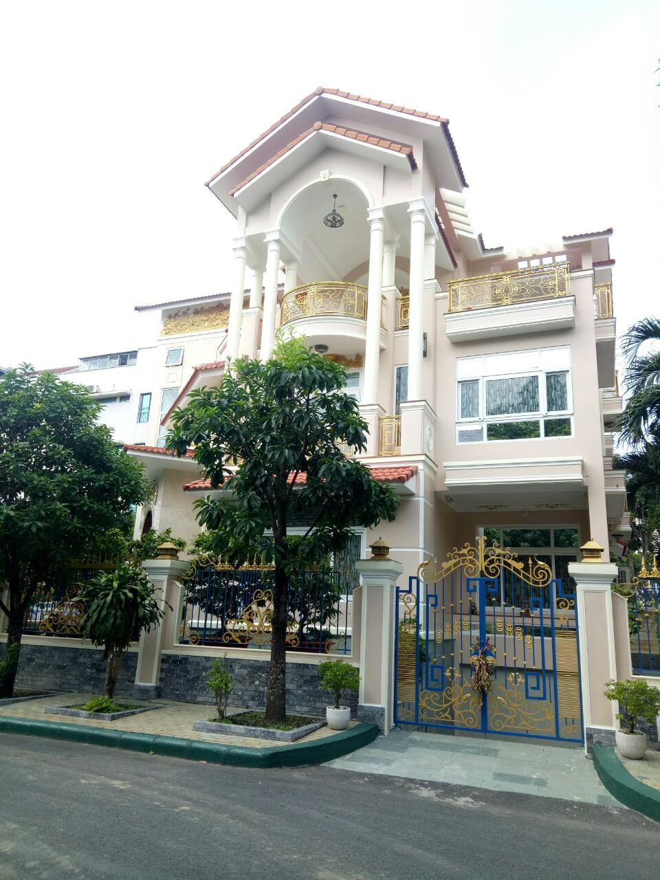 Gâp cho thuê nhanh biệt thự Nam Thông 2, P. Tân Phú, Quận 7, nhà đẹp, giá rẻ.LH: 0917300798 (Ms.Hằng)