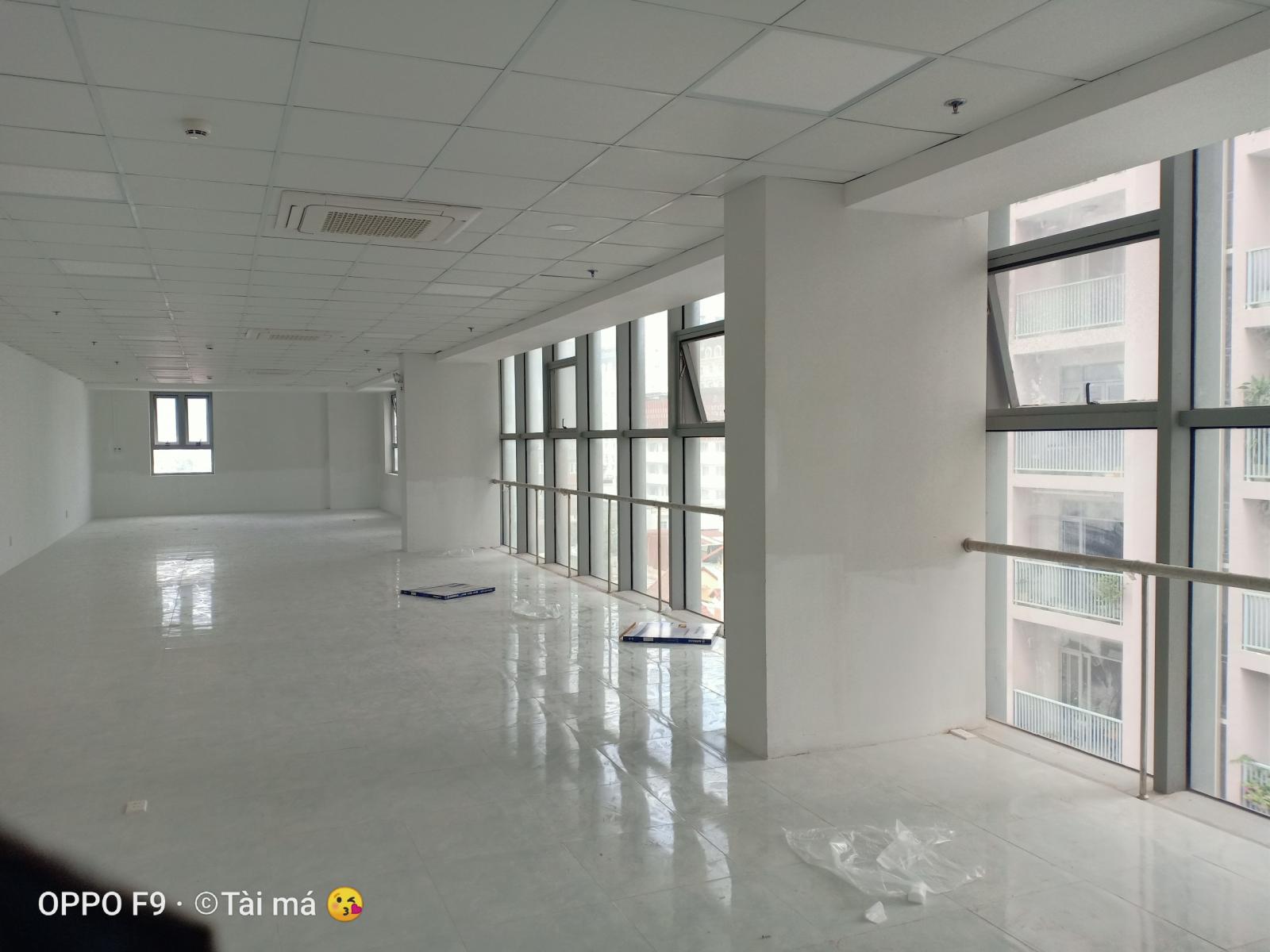CHO THUÊ MẶT BẰNG LÀM VĂN PHÒNG TÒA NHÀ LUXCITY NGAY TRUNG TÂM QUẬN 7