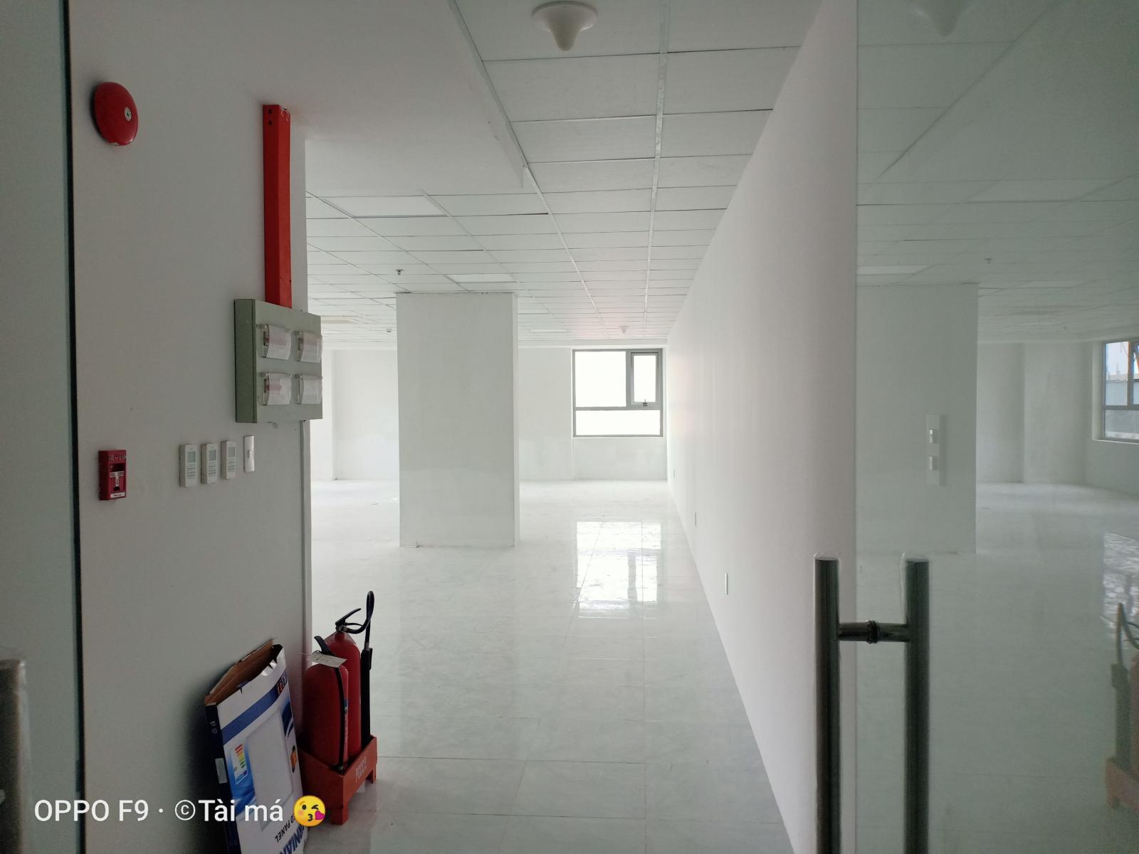 CHO THUÊ MẶT BẰNG LÀM VĂN PHÒNG TÒA NHÀ LUXCITY NGAY TRUNG TÂM QUẬN 7