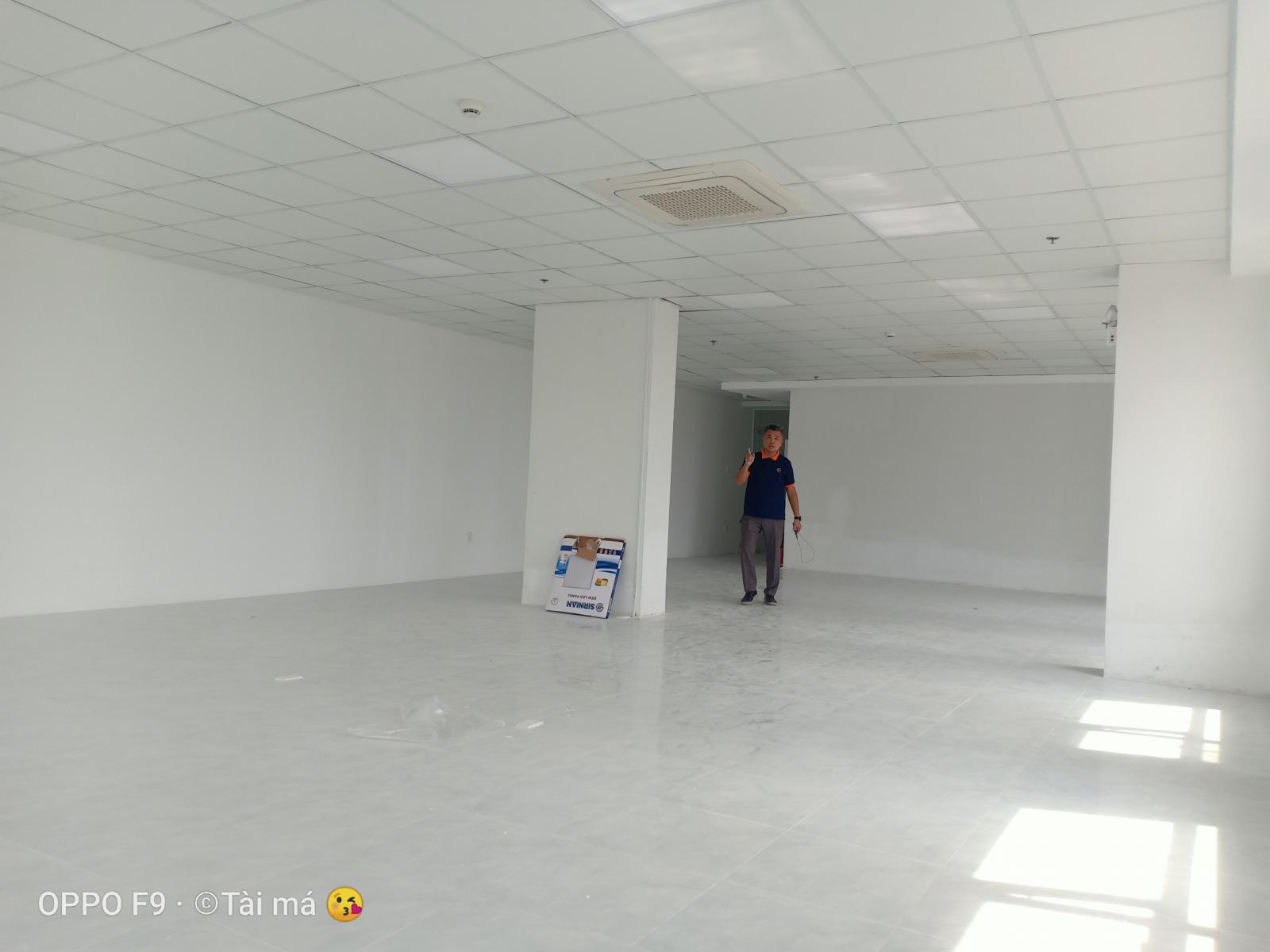 CHO THUÊ MẶT BẰNG LÀM VĂN PHÒNG TÒA NHÀ LUXCITY NGAY TRUNG TÂM QUẬN 7