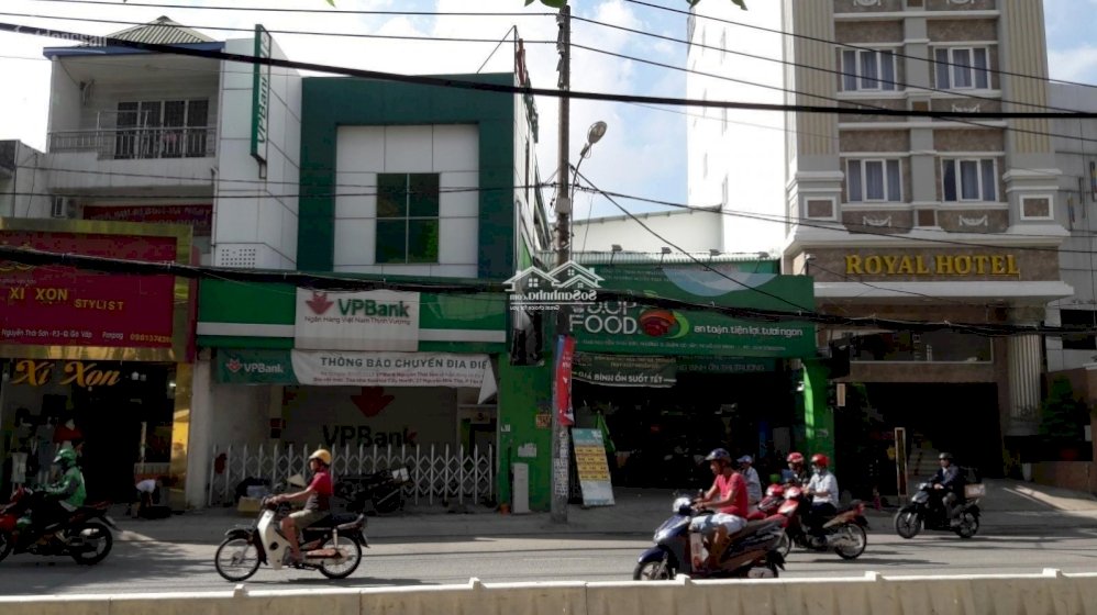 Cho thuê nhà mặt tiền đường Nguyễn Thái Sơn, Gò Vấp. mặt tiền gần 7m rất thuận tiện kinh doanh. 