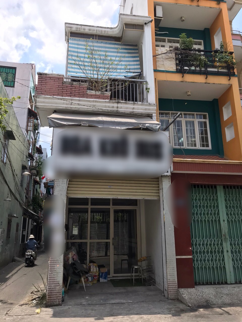 Cho thuê NC đường Trần Bình Trọng, p4, q5 Diện tích: 4 x 16 1 trệt, 1 lửng Giá thuê: 35tr/tháng 