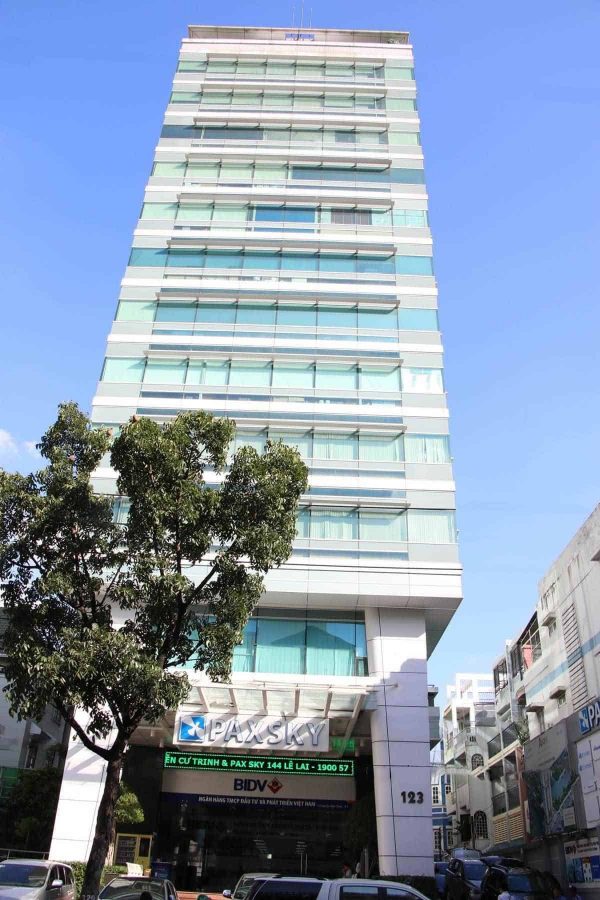 Văn phòng 75m2 tòa nhà 123 Nguyễn Đình Chiểu, Q3, mặt tiền 20m hỗ trợ toàn bộ thủ tục, giá 36tr/th