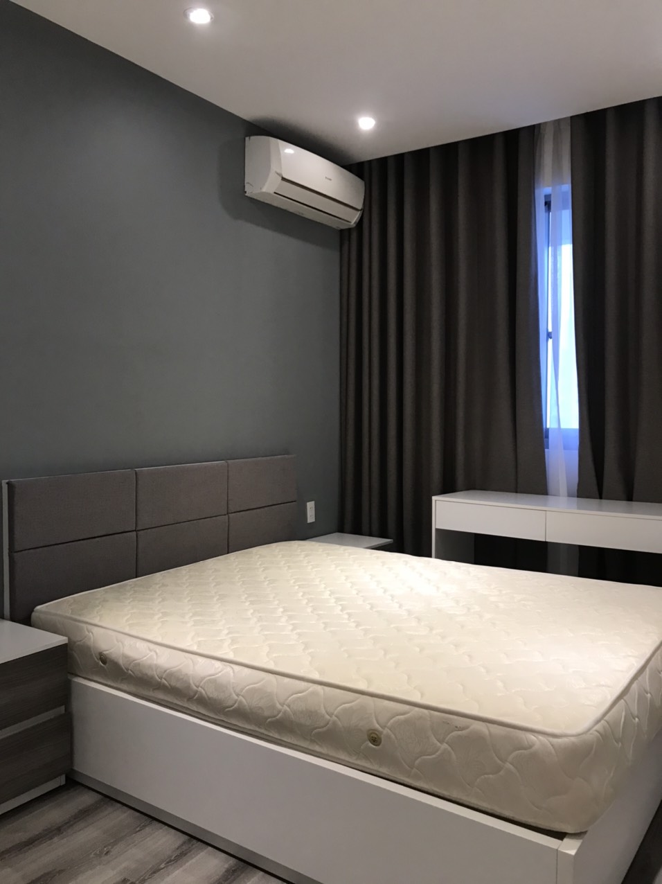 Cần cho thuê căn hộ Sài Gòn South Residence 2pn 2wc full nội thất giá cho thuê 12.5 triệu/tháng 0946336818.