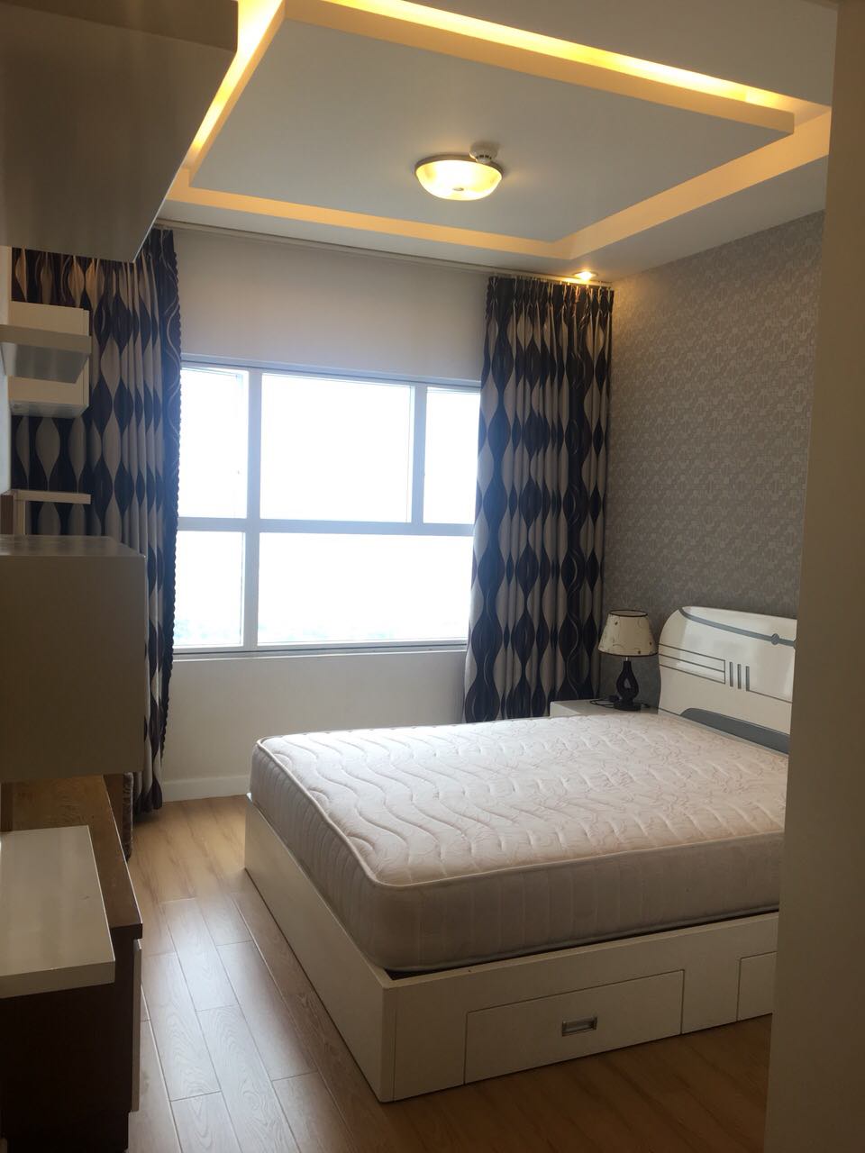 Giá rẻ cho thuê gấp nhiều căn hộ cao cấp Sunrise city - Nguyễn Hữ Thọ - Quận 7