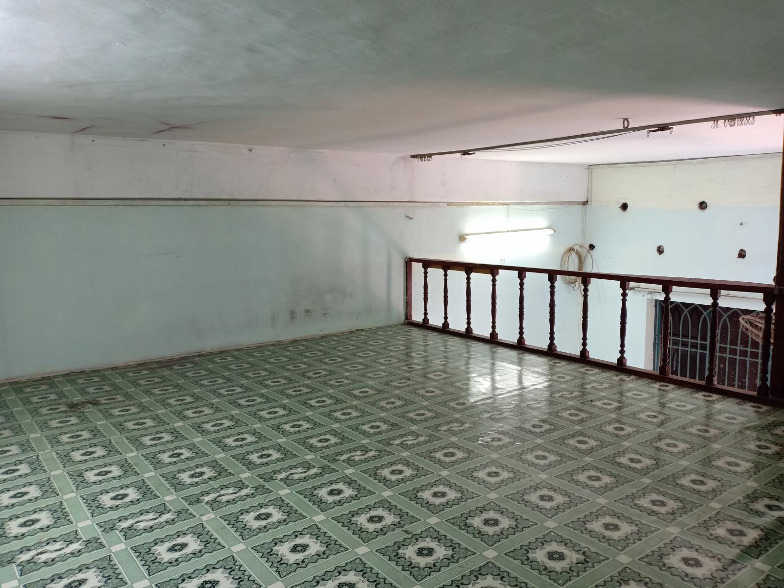 Cho thuê căn hộ chung cư cũ 276 Nguyễn Tất thành, P.13, Q.4 Tp.HCM (bên cạnh trường cấp 2 Vân Đồn)