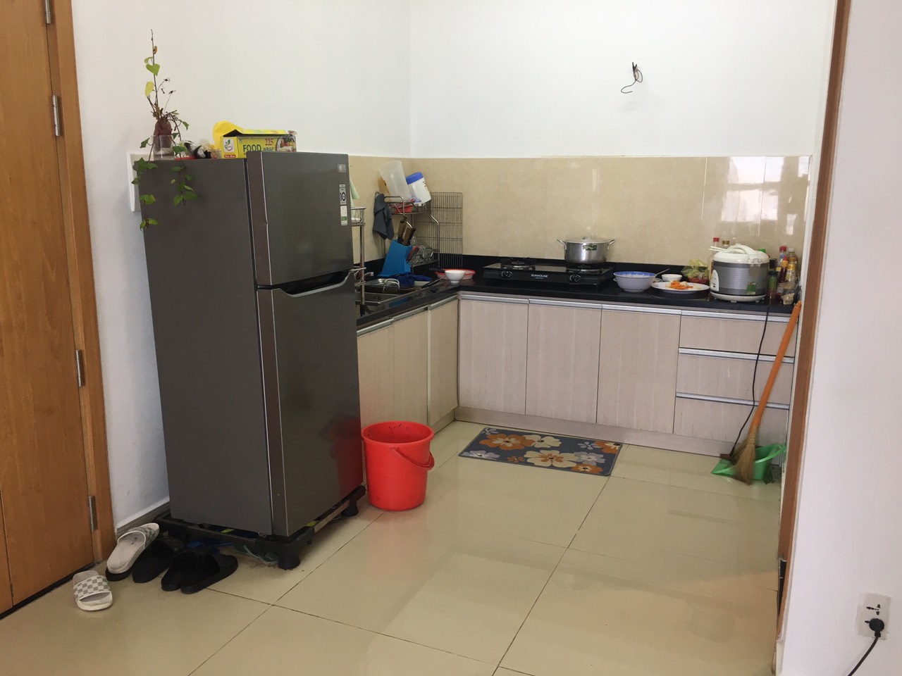 chính chủ cho thuê căn hộ Saigonres Plaza. 2PN Giá: 10 tr/th.