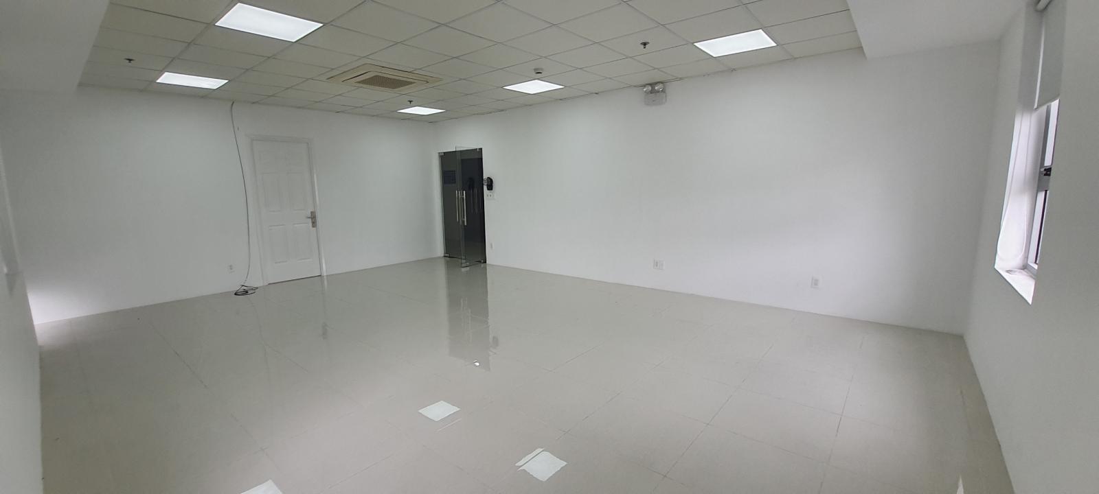Office cho thuê tại Luxcity 528 Huỳnh Tấn Phát trung tâm quận 7 .LH 0909448284 Hiền 