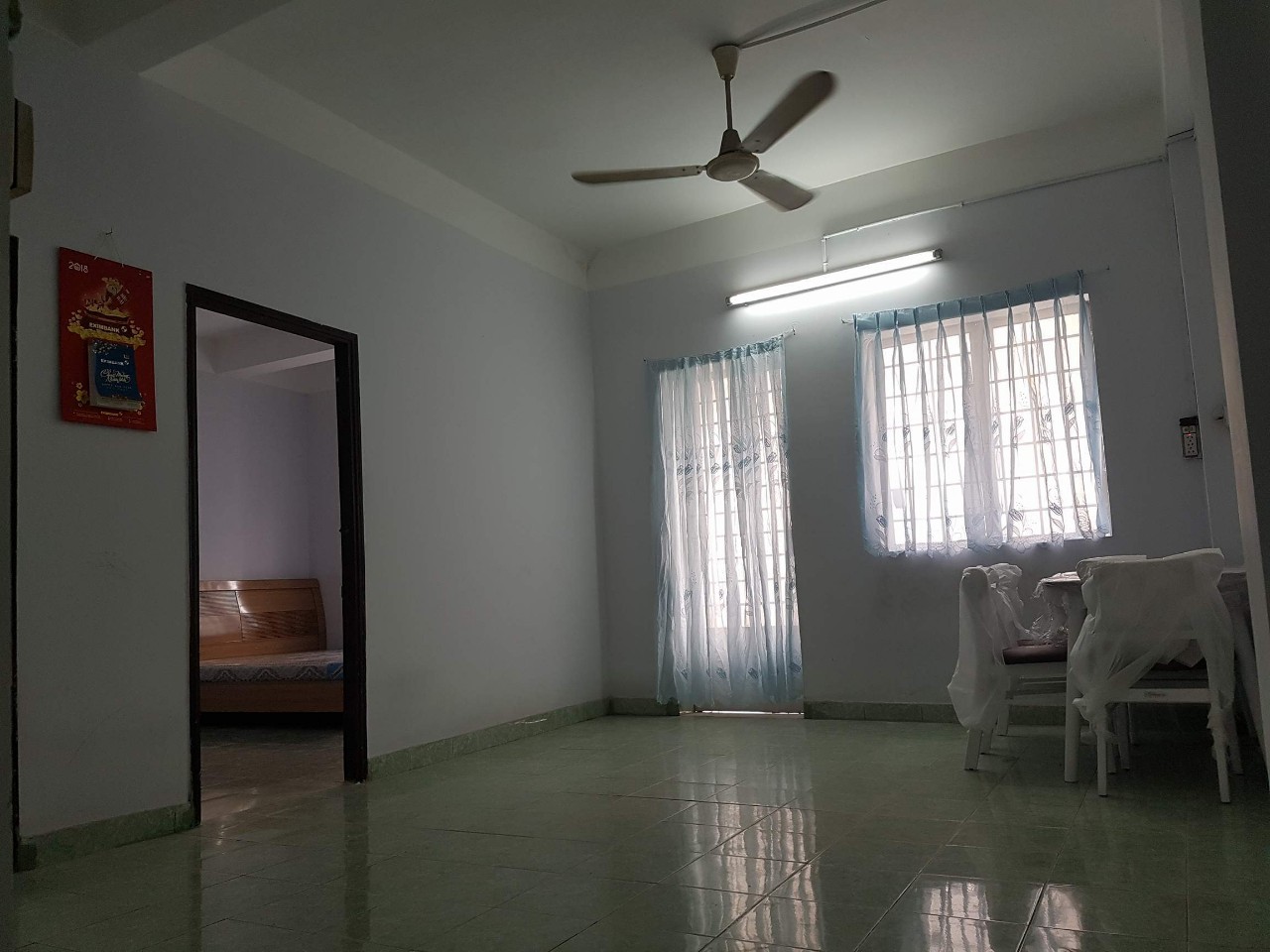 Cho thuê căn hộ Ngô Quyền Quận 5 giá 9 triệu/tháng, 2 PN, 2 WC, nội thất đầy đủ, giá 9 triệu/tháng