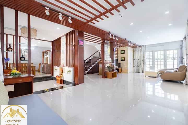 Villa Nguyễn Văn Hưởng trệt 2 lầu 4 phòng full NT cao cấp= 40tr/tháng