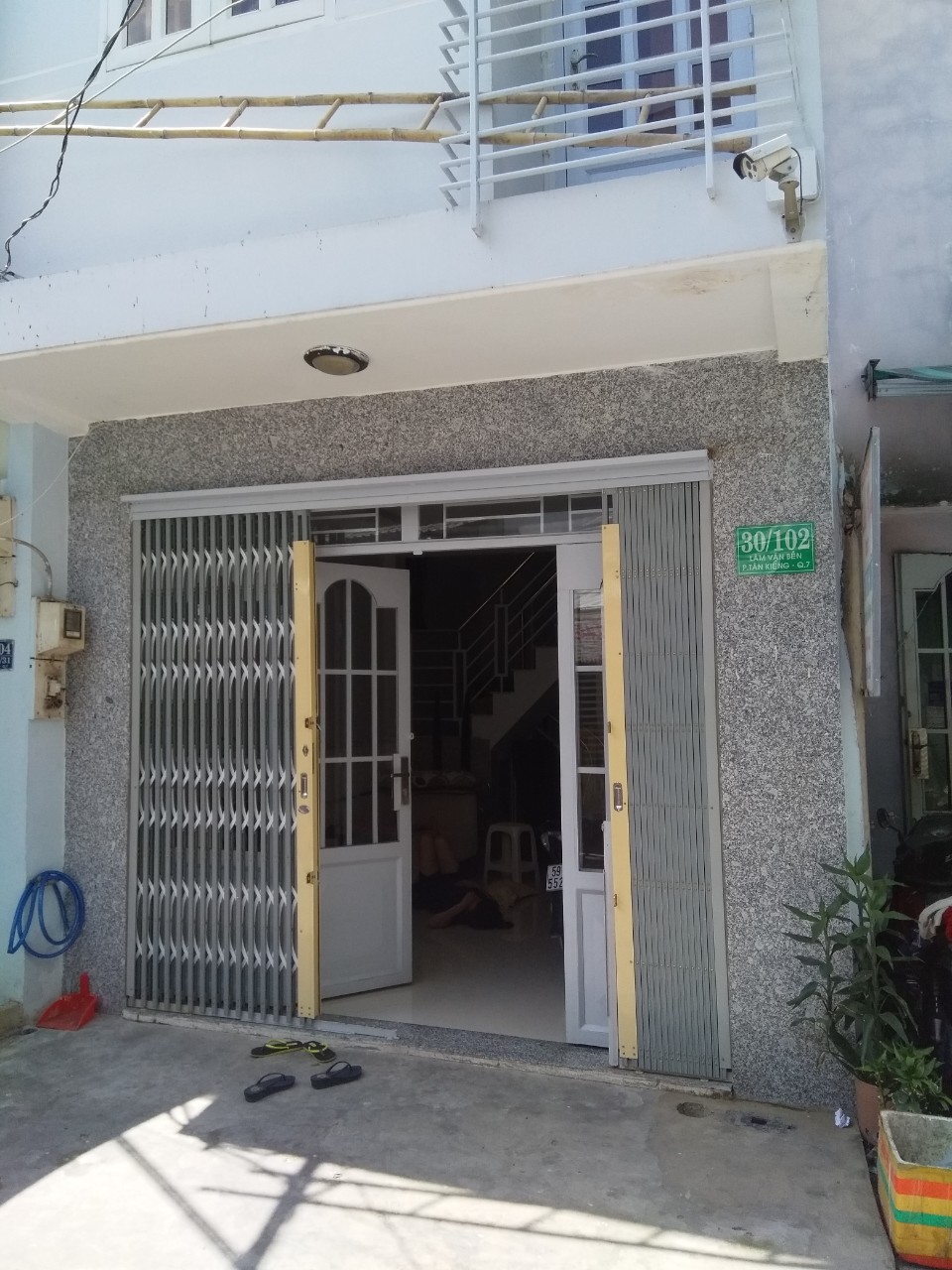 Cho thuê nhà mặt tiền hẻm 30 Lâm Văn Bền, Q7. 4x10m. 1 lầu