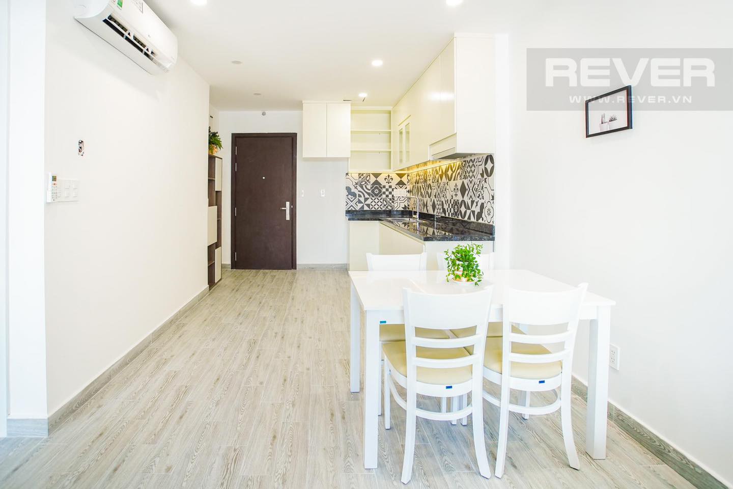 Cho thuê căn hộ chung cư cao cấp Saigon South Residence, 3 Phòng ngủ, Free phí quản lý