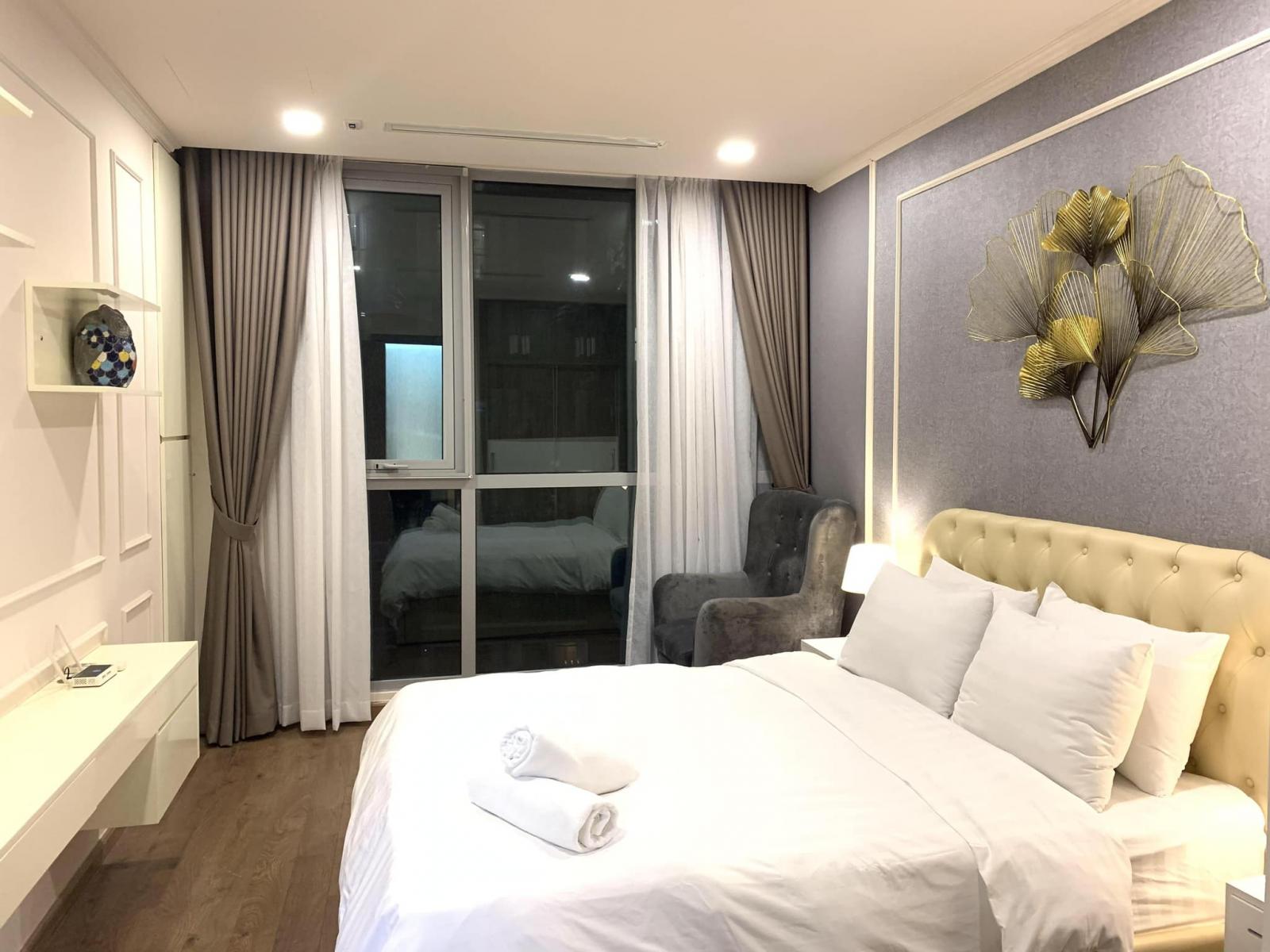 Cho thuê căn hộ 3 Phòng Ngủ, Sài Gòn South Residence Phú Mỹ Hưng