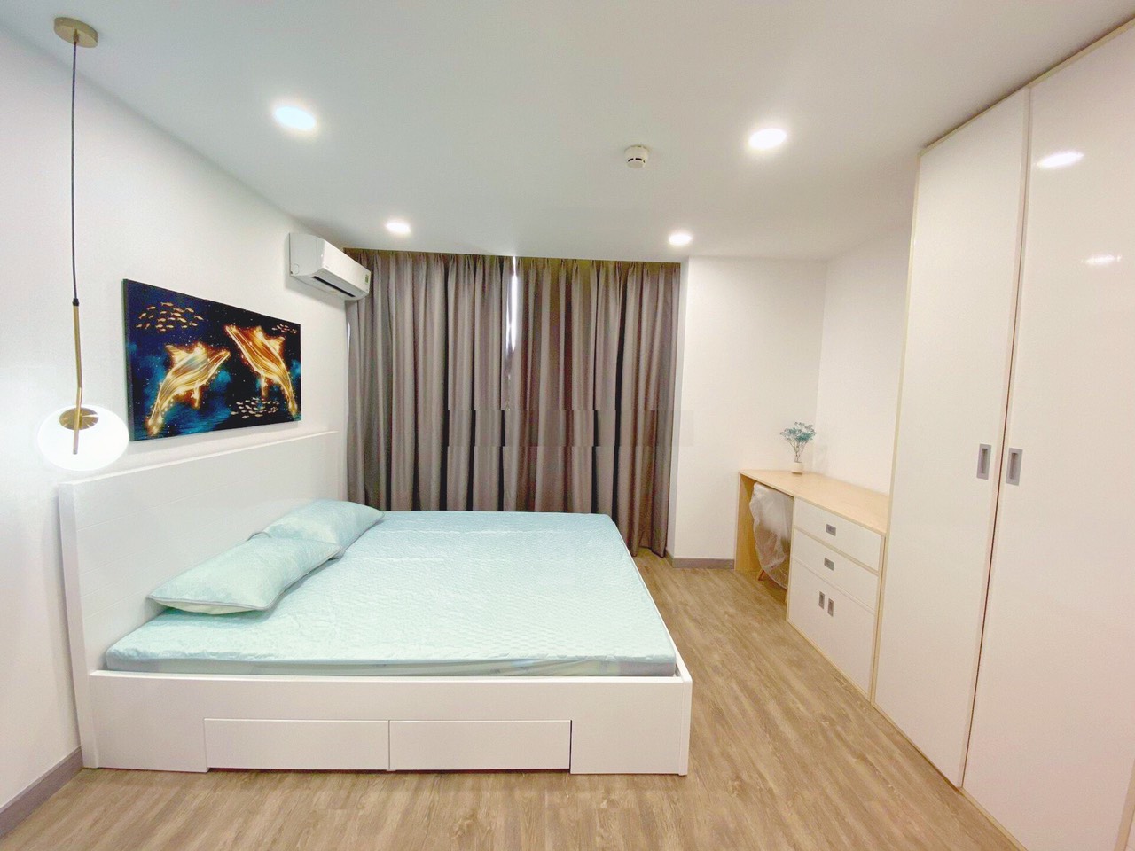 Cần cho thuê căn hộ Saigon South Residences Phú Mỹ Hưng, Nhà Mới 100%, Nội thất Xịn Sò