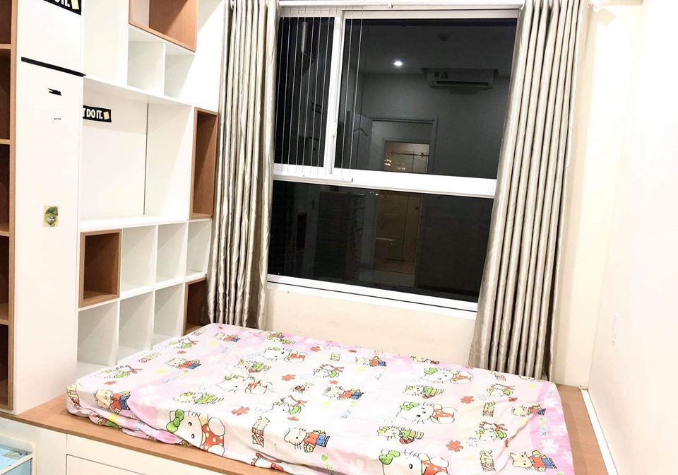 Cần cho thuê gấp căn hộ Saigon South Residence, 2PN, Free Phí quản lý