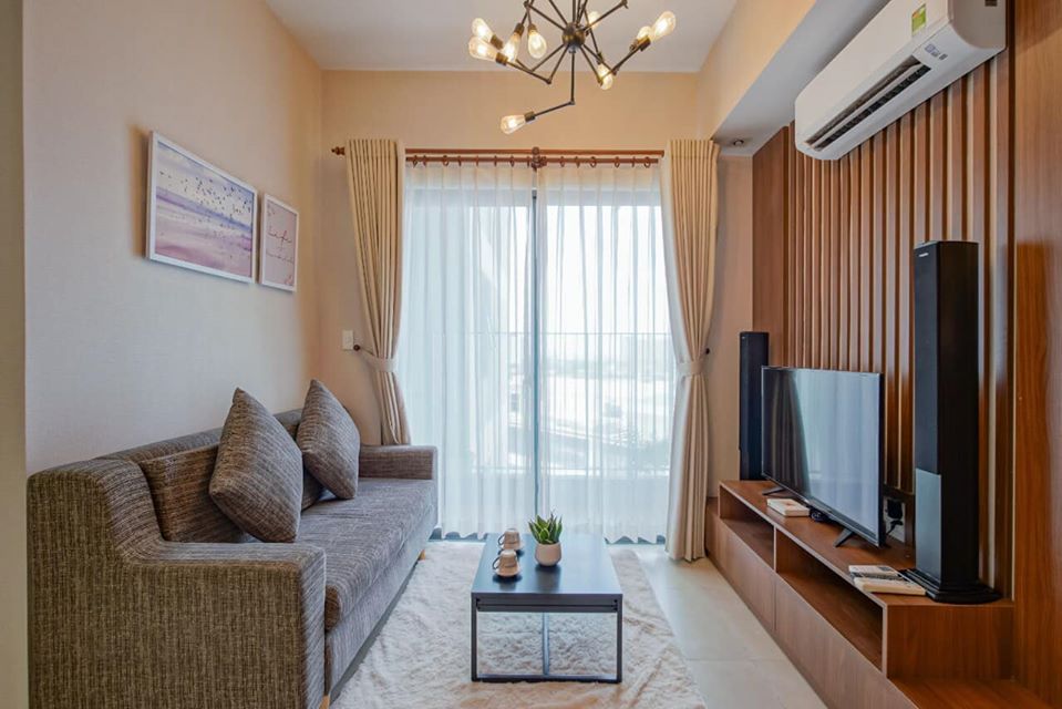 Cần cho thuê gấp căn hộ Saigon South Residence, 3PN, Nội thất cao cấp