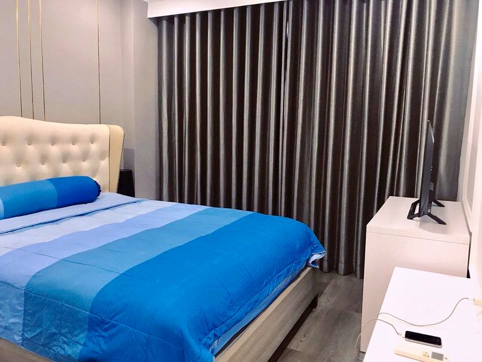 Cần cho thuê căn hộ Saigon South Residence, 2PN, 2WC, Lầu Cao, View Phú Mỹ Hưng