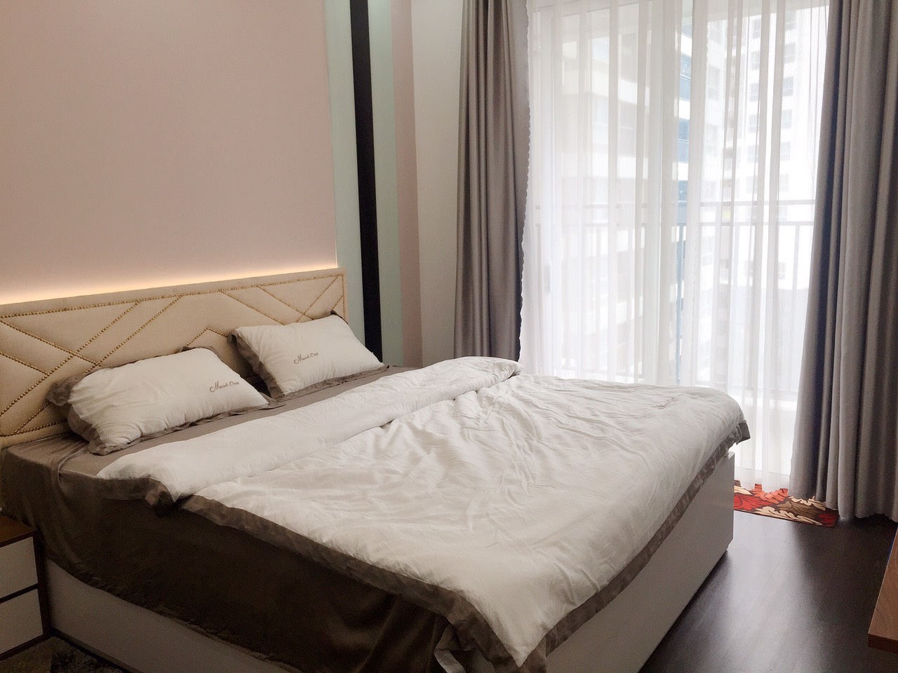 Cho thuê căn hộ 2Phòng Ngủ Tại Saigon South Residence Phú Mỹ Hưng