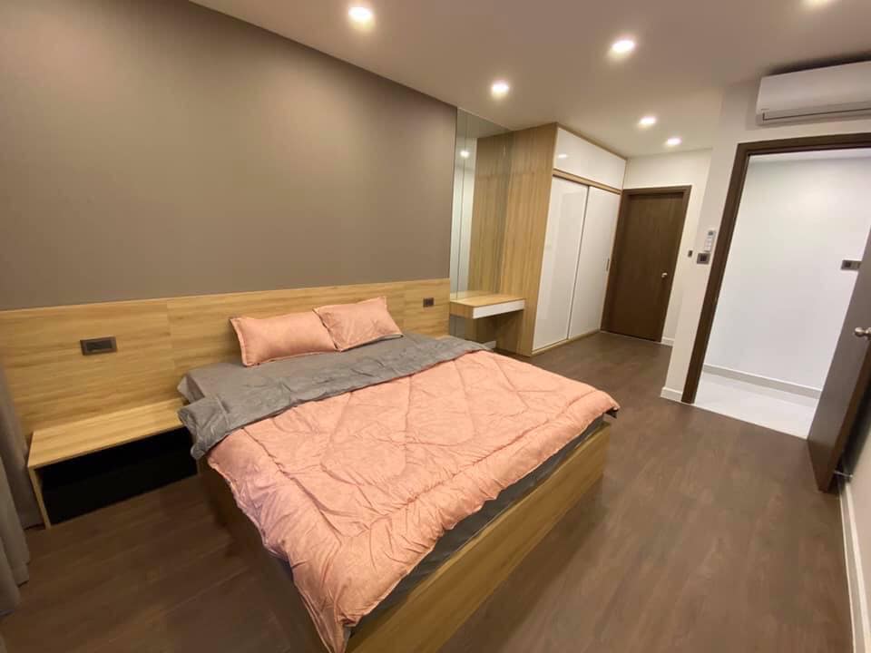 Cho thuê căn hộ gần Saigon South Residences, 2PN, 2WC, Nhà mỚI 100%