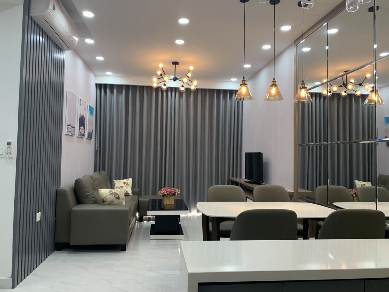 Chính chủ cho thuê căn hộ 3PN, dọn vào ở liền tại Saigon South Residence