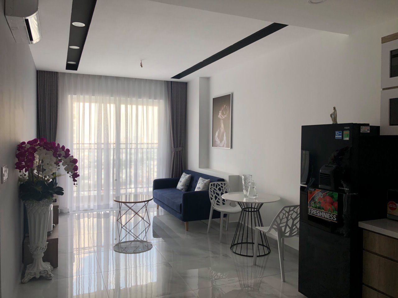 Cần cho thuê gấp Căn hộ cao cấp  Saigon South Residences, 2PN, 2WC, nhà mới 100%, nội thất siêu sang trọng.