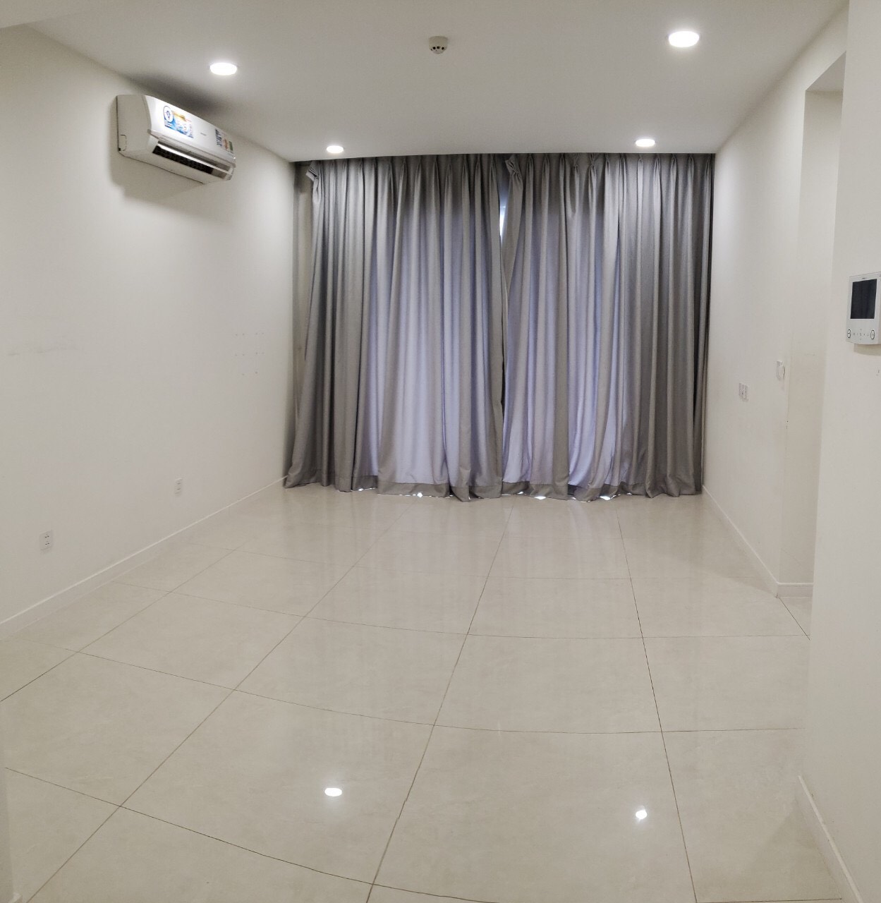 Cho thuê Ch Saigon South Residences Phú Mỹ Hưng, Miễn Phí Phí quản lý, Nhà Mới 100%