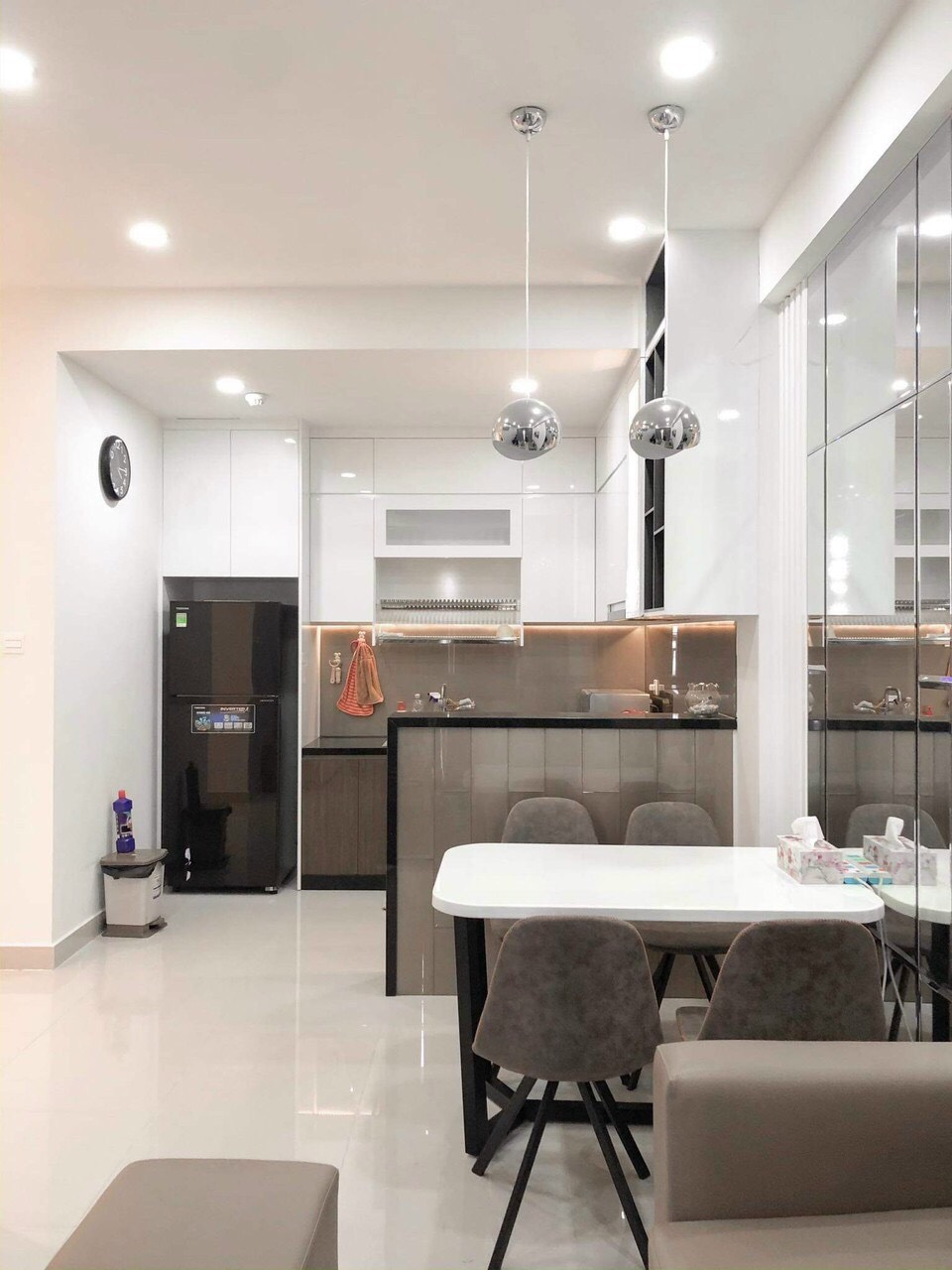 Cần cho thuê chung cư cao cấp Saigon South Residences, Nhà Mới 100%