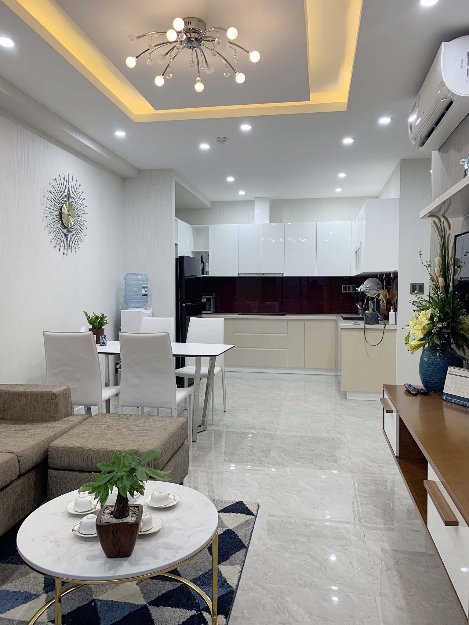 Cần cho thuê căn hộ Saigon South Residences, 2PN, Nhà Mới 100%