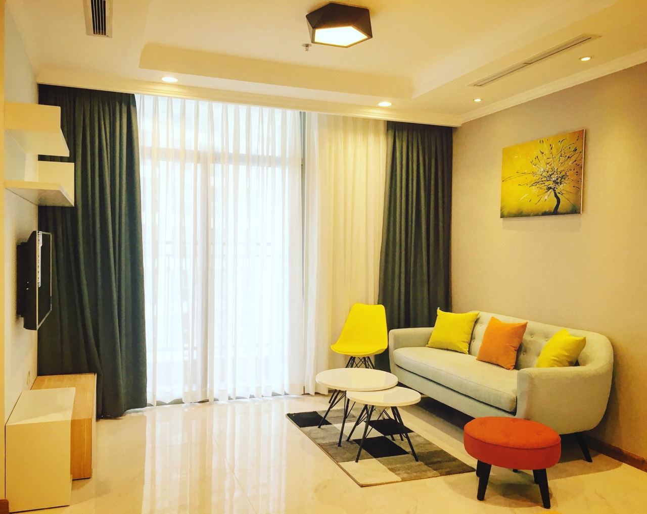 Cho thuê căn hộ 2 phòng ngủ, đầy đủ nội thất, Tại Saigon South Residence