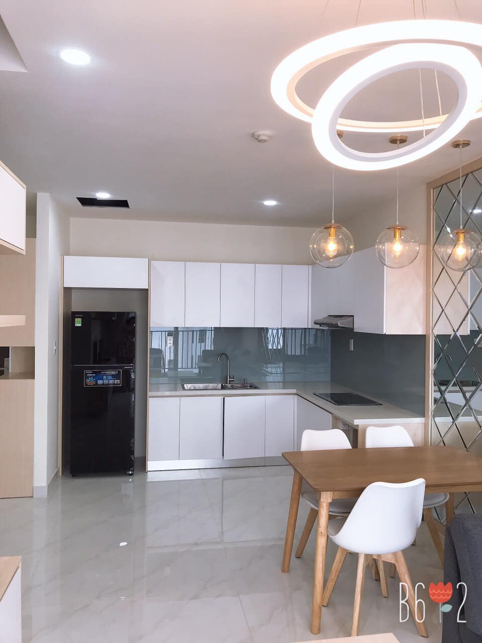 Cần cho thuê nhanh căn hộ tại chung cư cao cấp Saigon South Residence, đường Nguyễn Hữu Thọ, Phước Kiển, Nhà Bè.